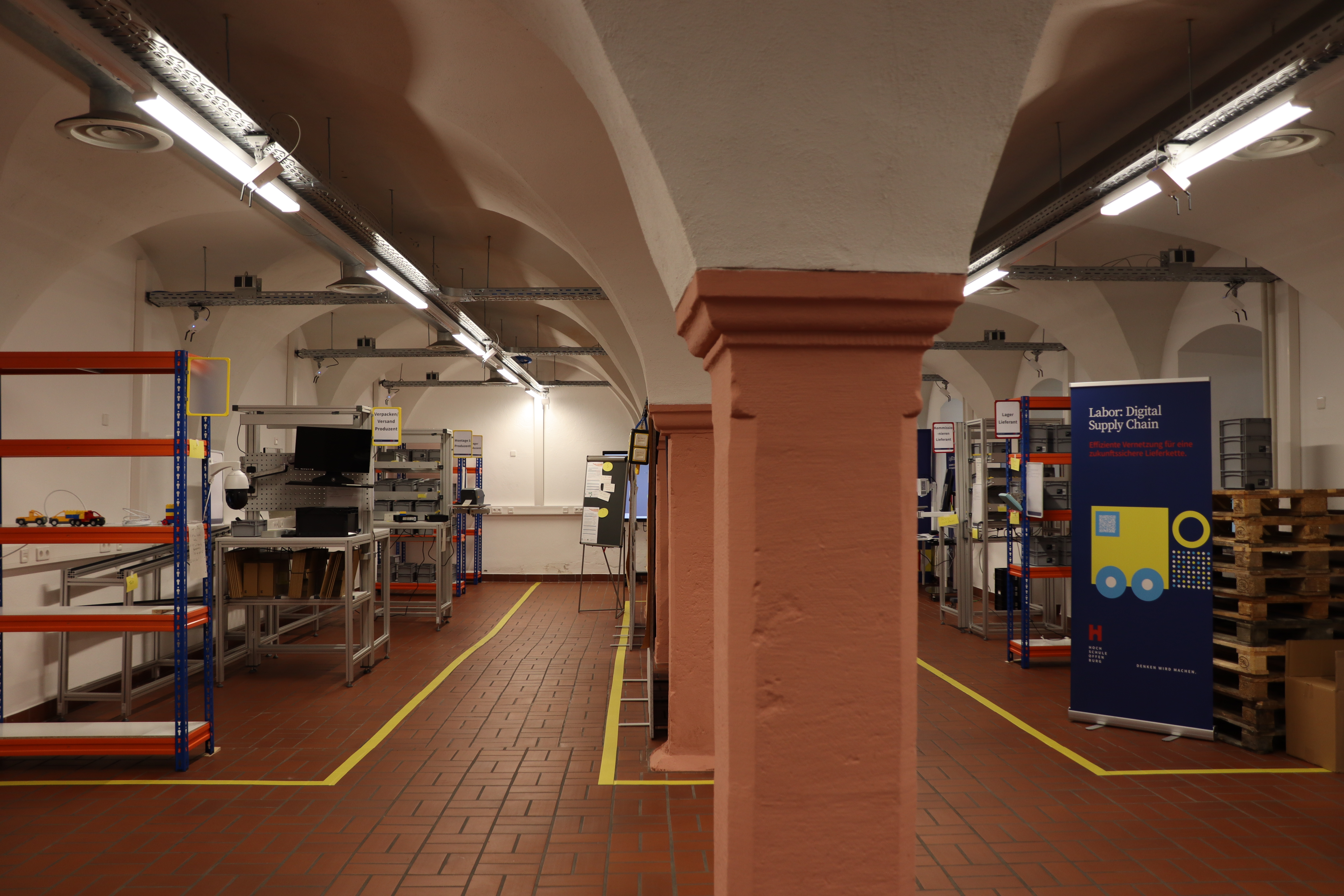 Digital Supply Chain Lab