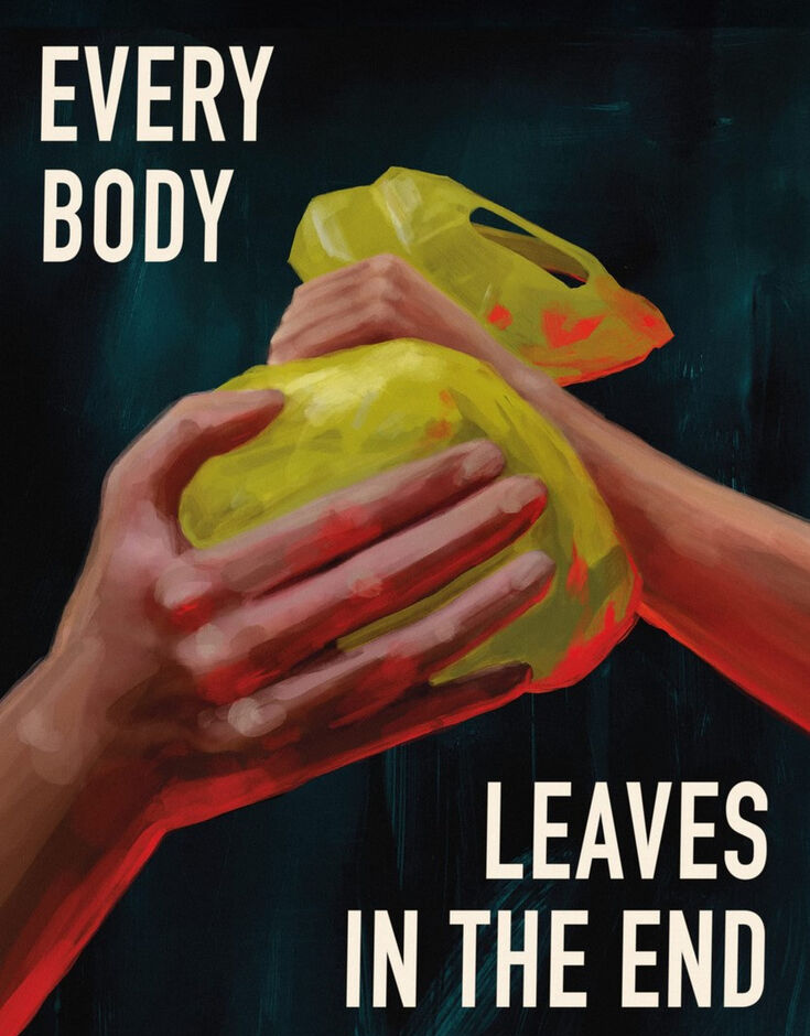 Filmplakat zu Everybody Leaves in the End, dass zwei Hände zeigt, die eine gelbe, gefüllte Plastiktüte halten 
