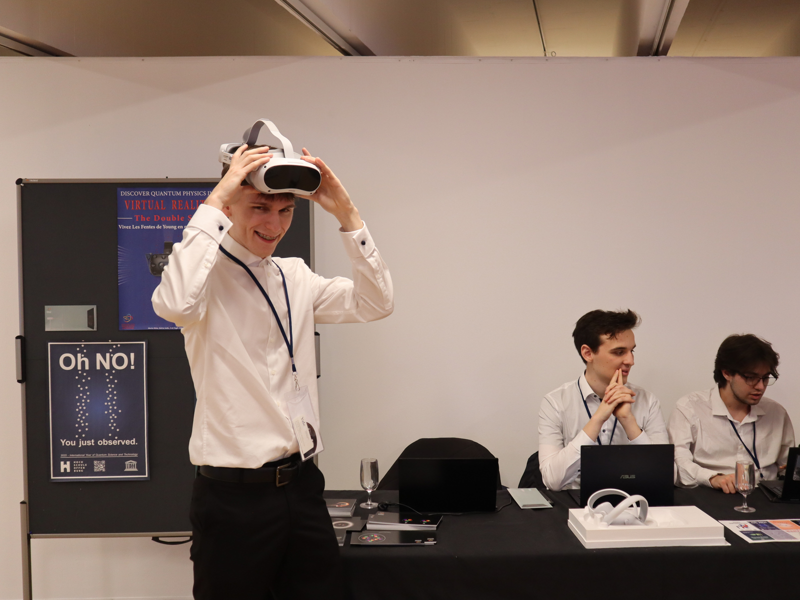 Student mit VR-Brille