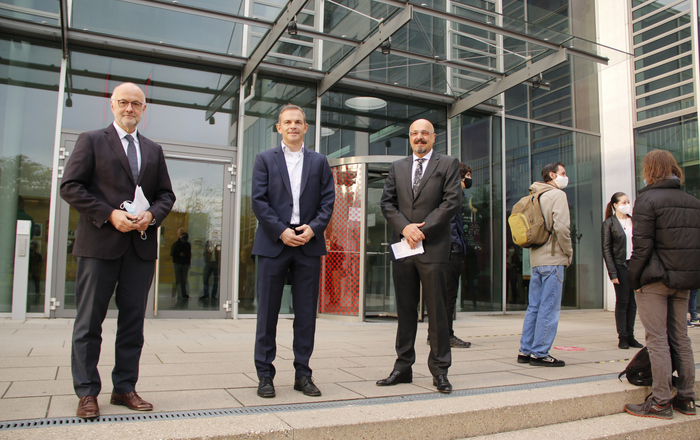 Rektor Prof. Dr. Winfried Lieber, Gastredner Prof. Dr. Martin Riedmiller und der Marketing-Gruppenchef der Markant AG Bernd Delakowitz 