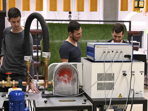 Peltonturbine: Laborgruppe