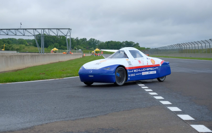 Schluckspecht 5 auf der Strecke