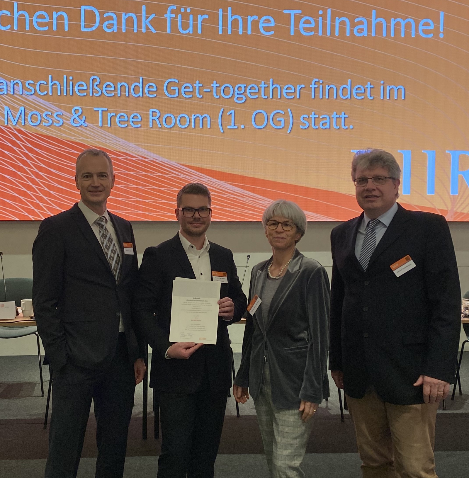 Preiträger des DIIR-Förderpreis im Gruppenbild mit den Initiatoren und Prof. Bantleon