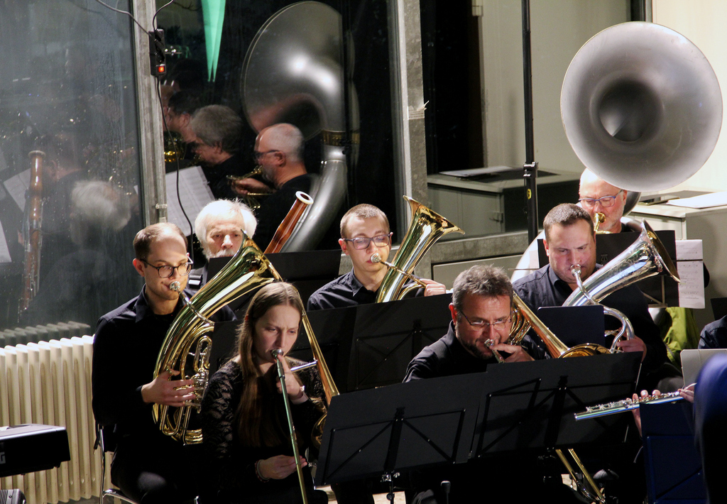 8._Große_Blasinstrumente