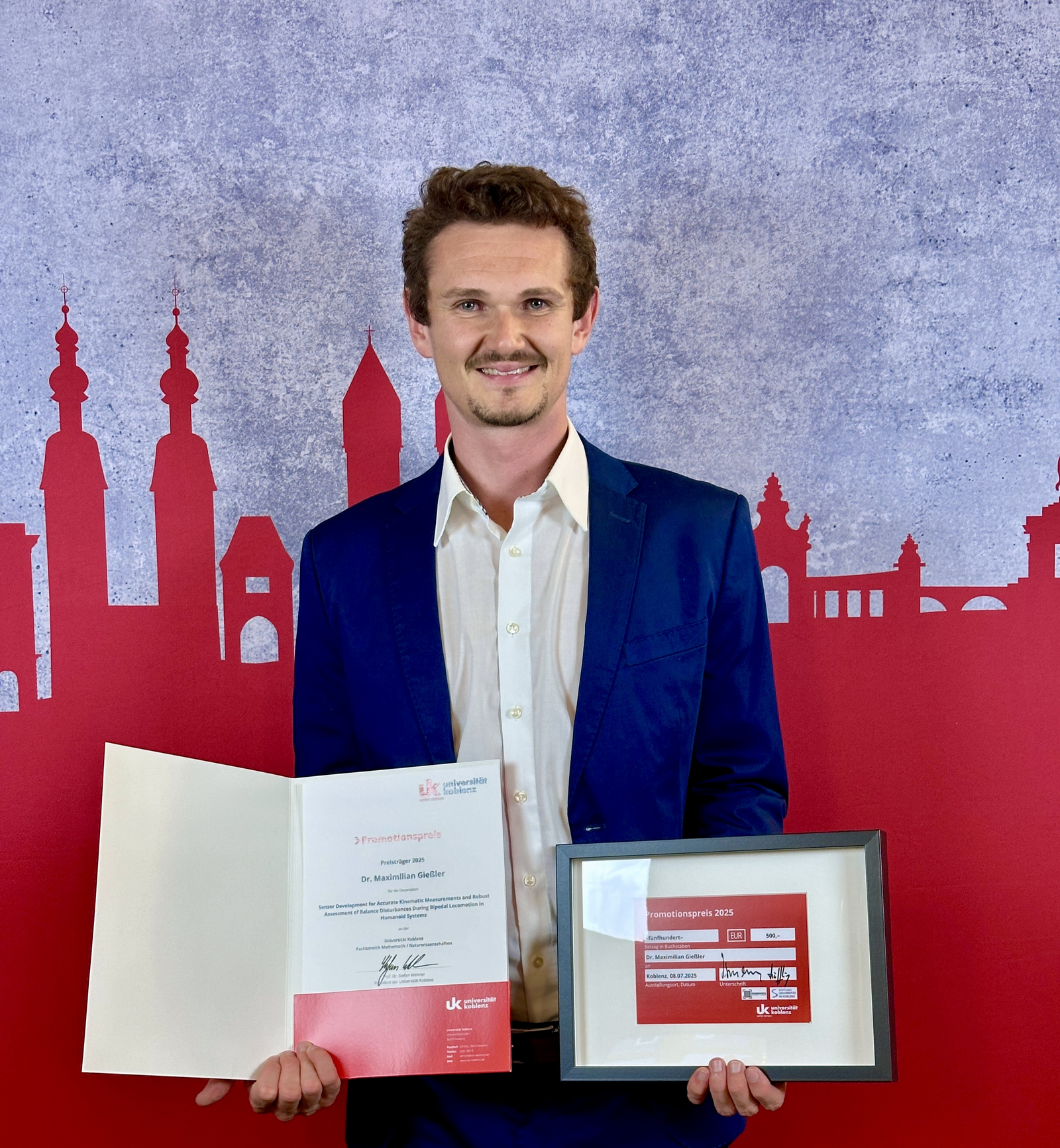Maximilian Gießler bei der Preisverleihung an der Universität Koblenz