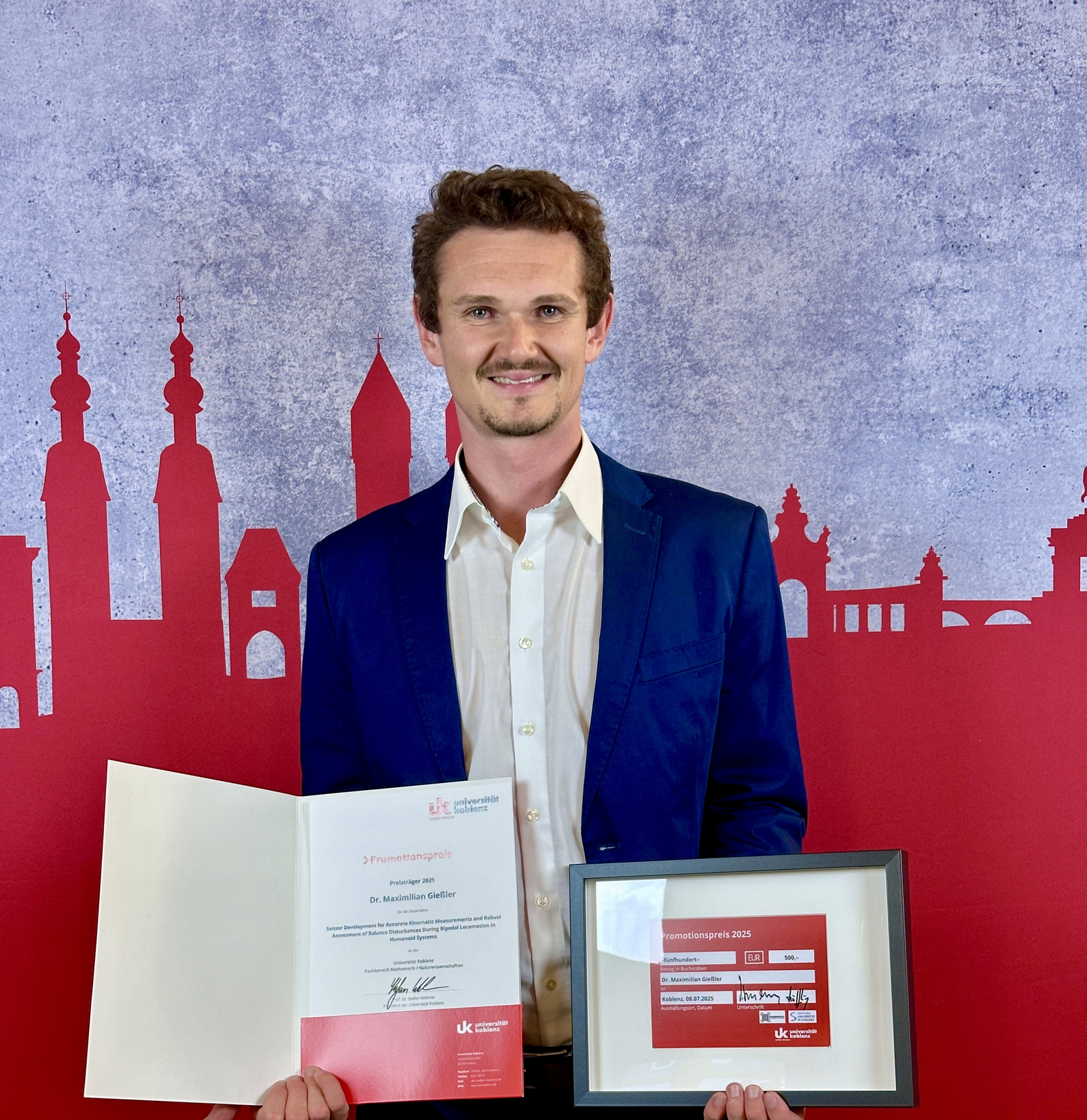 Maximilian Gießler bei der Preisverleihung an der Universität Koblenz