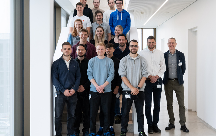 WI-Studierende gemeinsam mit MEIKO-Teams beim Kaizen-Workshop 