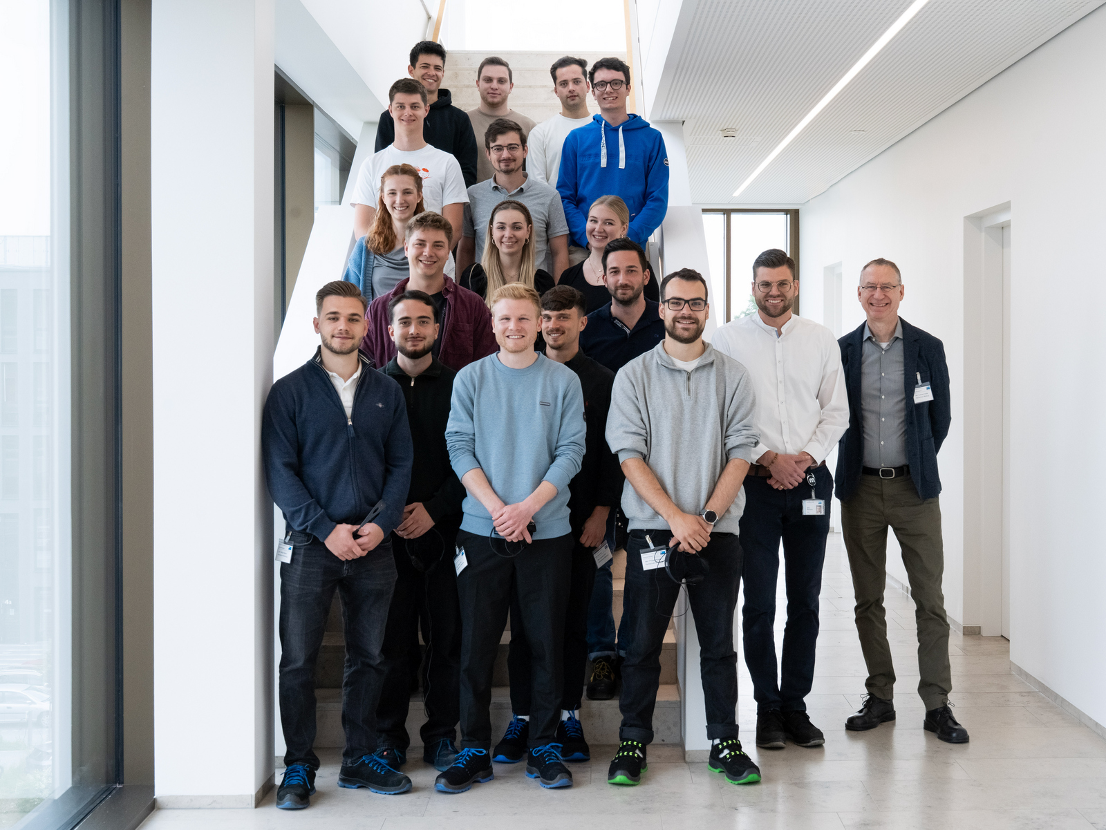 WI-Studierende gemeinsam mit MEIKO-Teams beim Kaizen-Workshop 